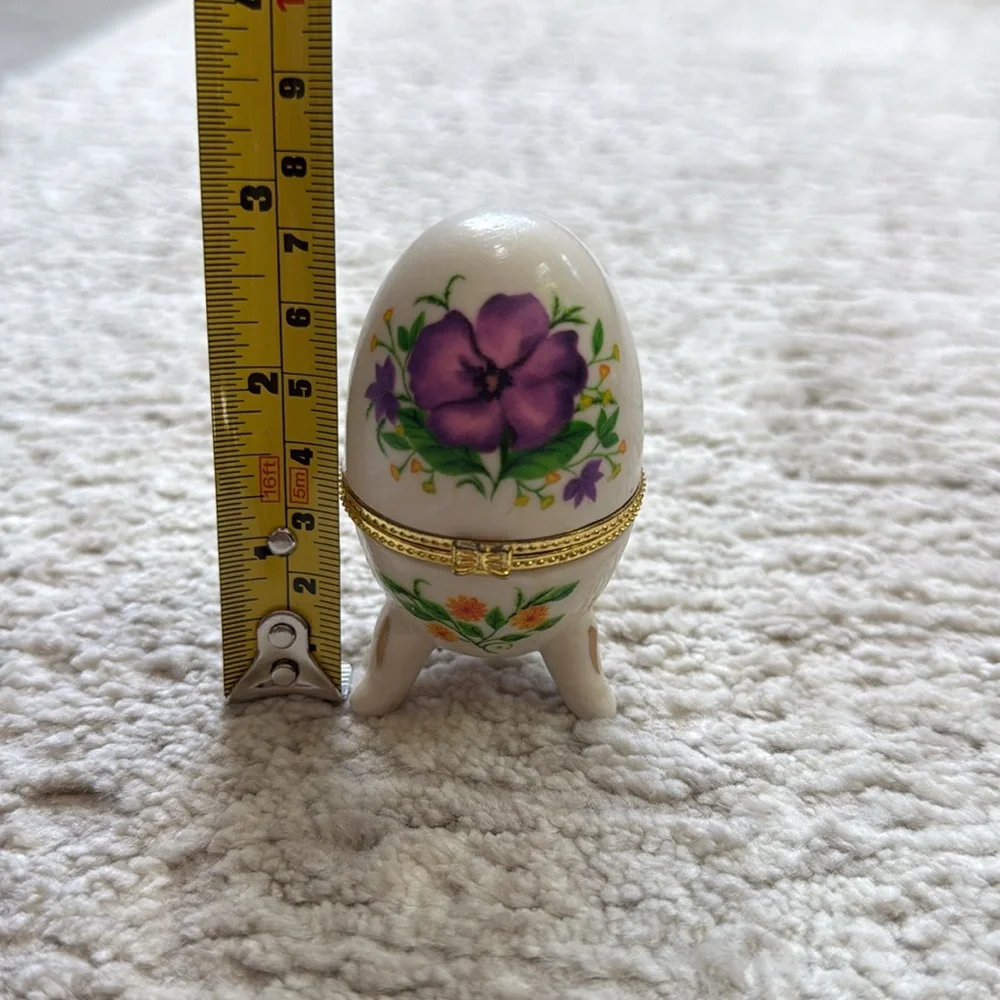 Floral Porcelain Egg Hinged 3